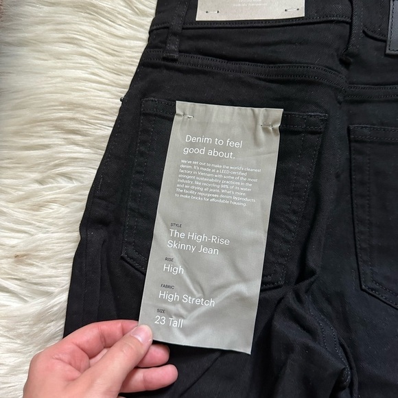 EVERLANE The Authentic Stretch High Rise Skinny Jean In Black - Picture 6 of 6